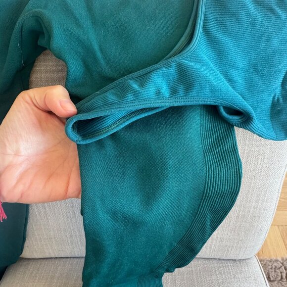 Activewear Forest green set - Picture 2 of 3